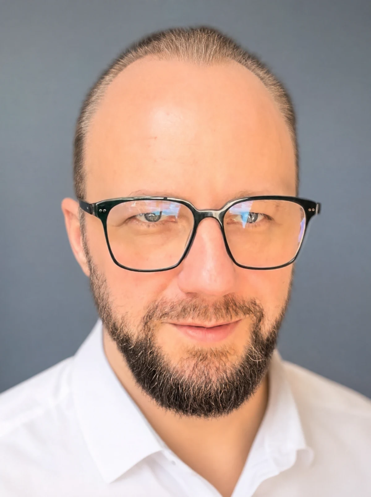 Portrait of Paweł Pacyga, creator of ZenFlowAI